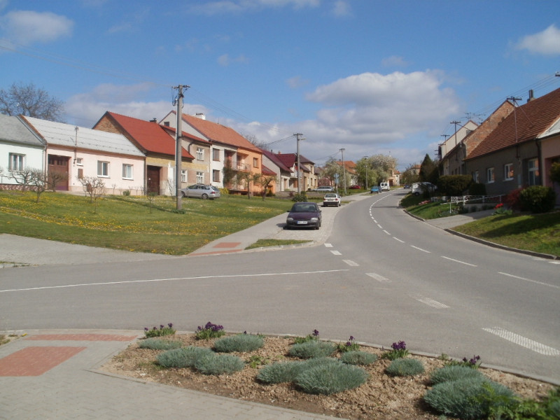 Pohled na horni konec obce
